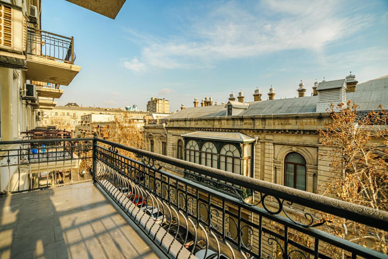 Luxury 2 Room Apartment In The Center Baku Exteriör bild