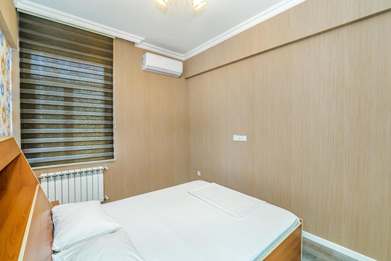 Luxury 2 Room Apartment In The Center Baku Exteriör bild