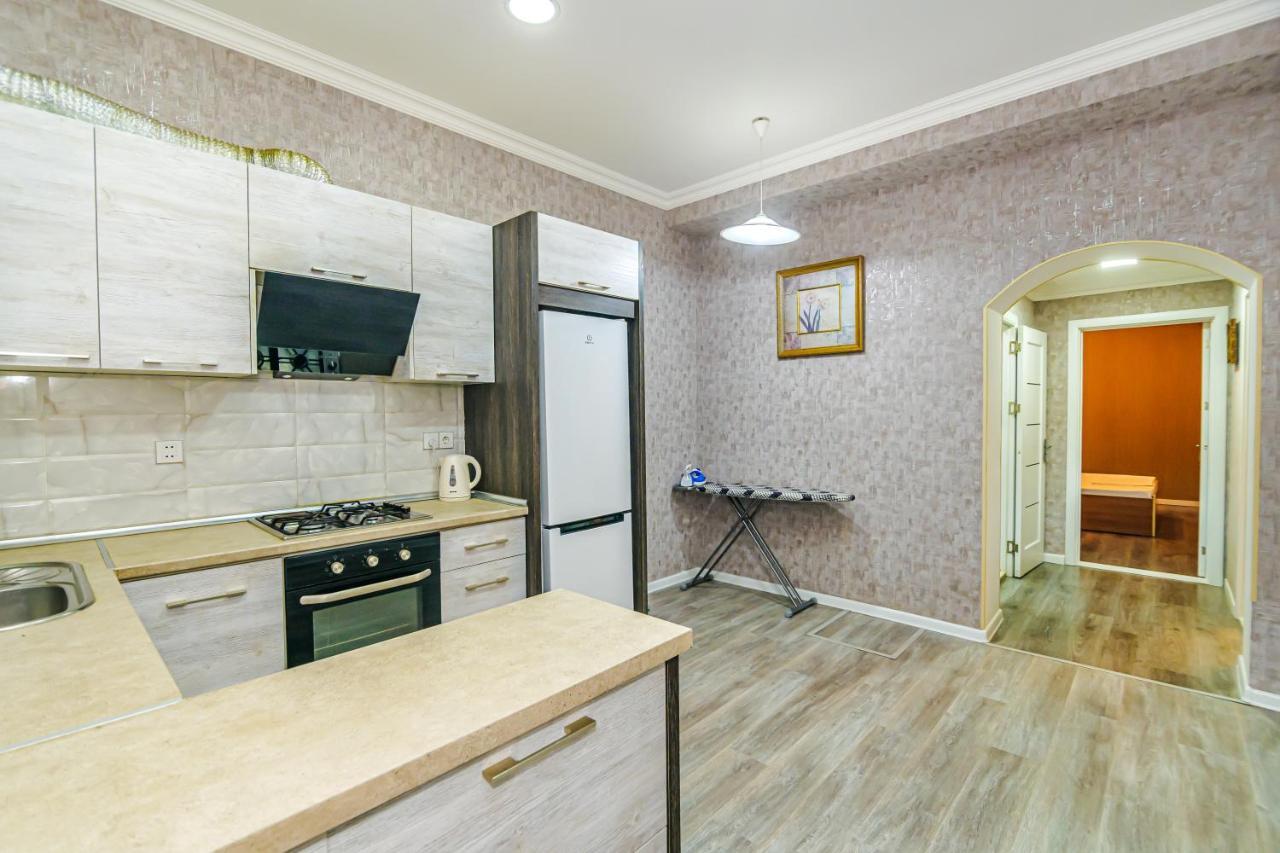 Luxury 2 Room Apartment In The Center Baku Exteriör bild