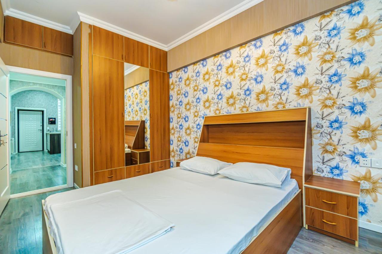 Luxury 2 Room Apartment In The Center Baku Exteriör bild